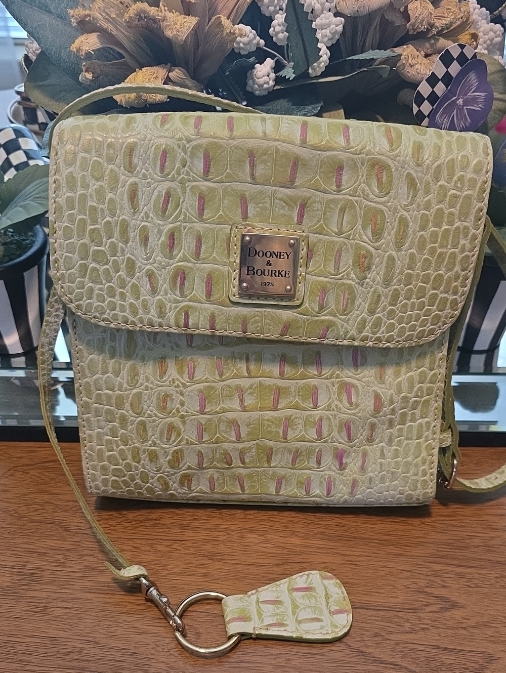 Vintage Dooney & Bourke Light Green Croc-Embossed Crossbody with Pink Accents